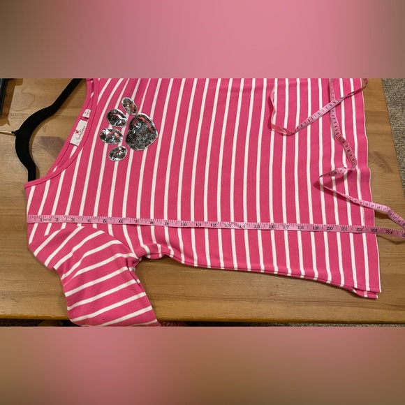 Quacker Factory: Pink and white striped top with a sequin embellished paw print - Picture 6 of 7